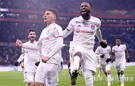 转会期马赛备战欧超杯，手感冰凉细节曝光，赛场秩序良好，数据趋势出现新变化